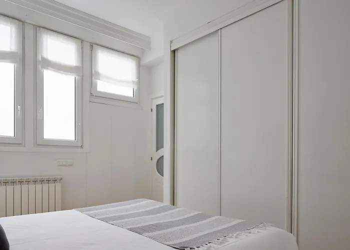 Always Easy I Bidea * San Sebastian